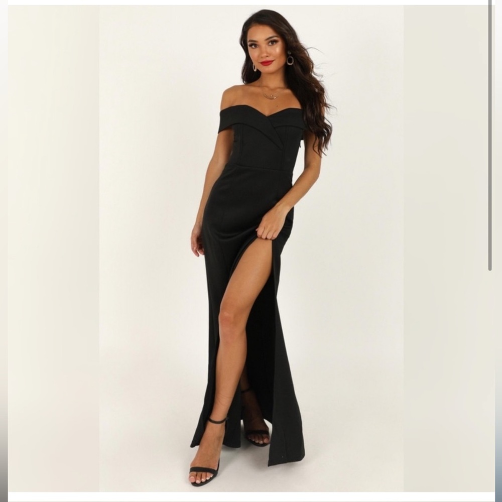 Showpo One For the Money Dress in Black